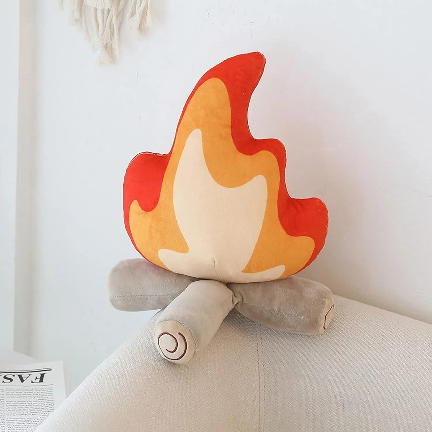 17.7in Funny Campfire Plush Pillow, Fake Campfire Pillow, Simulation Bonfire Plush Toy, Fake Fire Soft Stuffed Weird Room Decor, Kids Camping Decor Gift, Outdoor Activities Camping Toy Sets