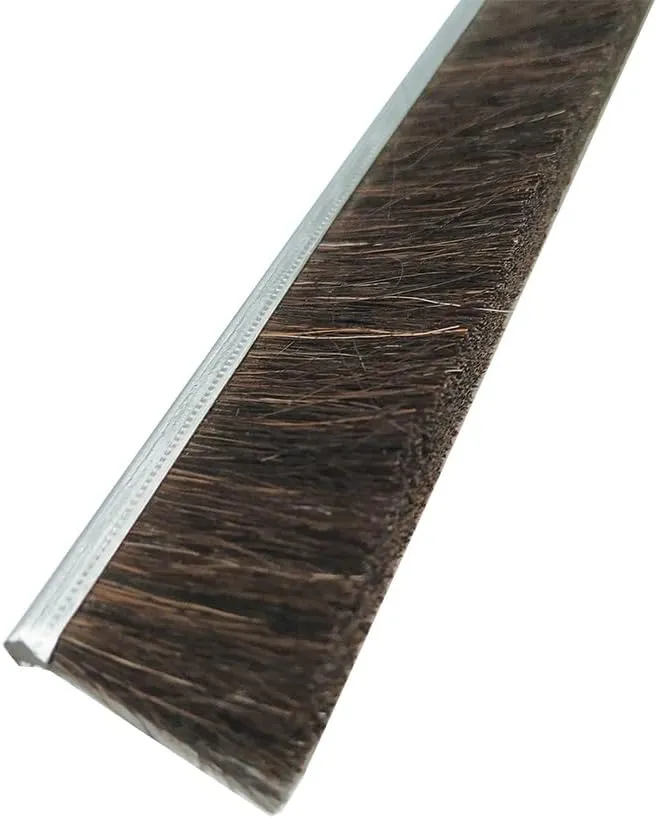 5 Set Horsehair 2.16 Inches x 39.37 InchesBrush Door Sweep Door Brush Seal Roll Up Door Garage Door Sweeps Suitable for Various Floors Easy Mounting (2.16 in, 5)