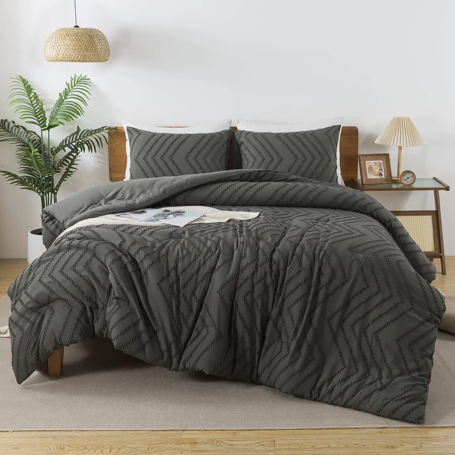 Andency Dark Grey Comforter Set King Size, Boho Soft Warm Tufted Bedding Comforter Sets for King Size Bed, 3 Pieces Aesthetic Chevron Farmhouse Cute Bohemian Textured Bedding Set