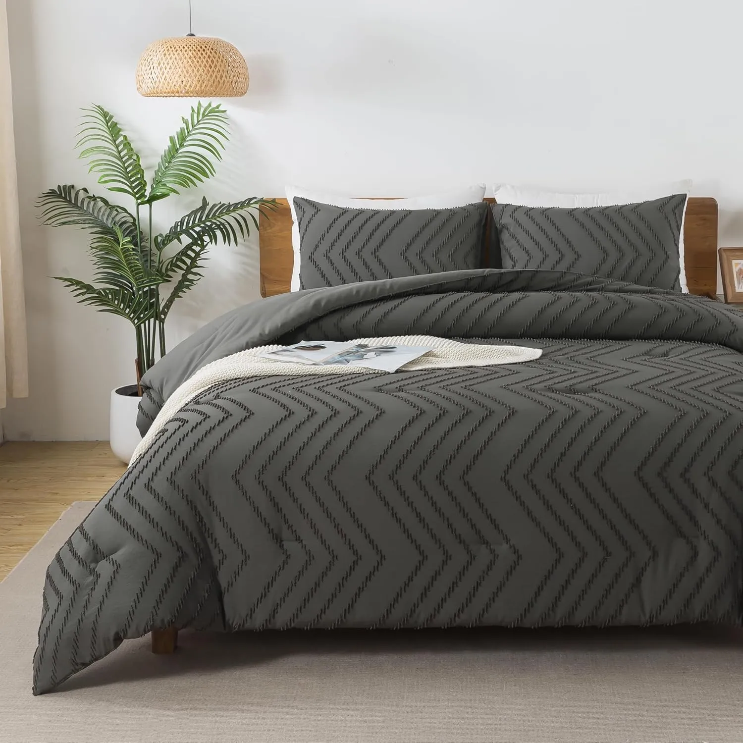 Andency Dark Grey Comforter Set King Size, Boho Soft Warm Tufted Bedding Comforter Sets for King Size Bed, 3 Pieces Aesthetic Chevron Farmhouse Cute Bohemian Textured Bedding Set