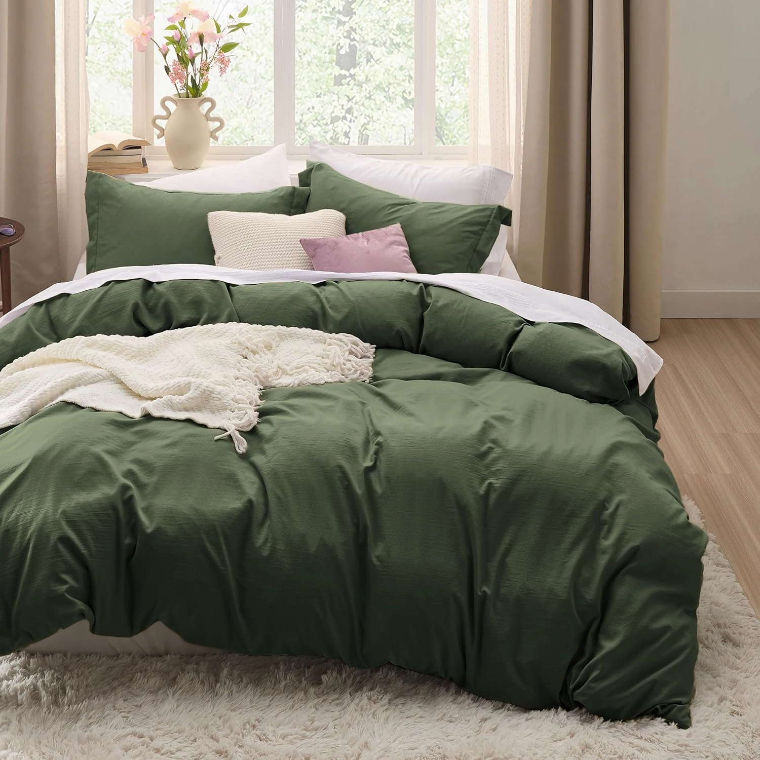 Bedsure Olive Green Duvet Cover Queen Size - 3 Pieces Prewashed Extra Soft Bedding Set, Includes 1 Duvet Cover 90x90 Inches with Zipper Closure & 2 Pillow Shams, Comforter Not Included