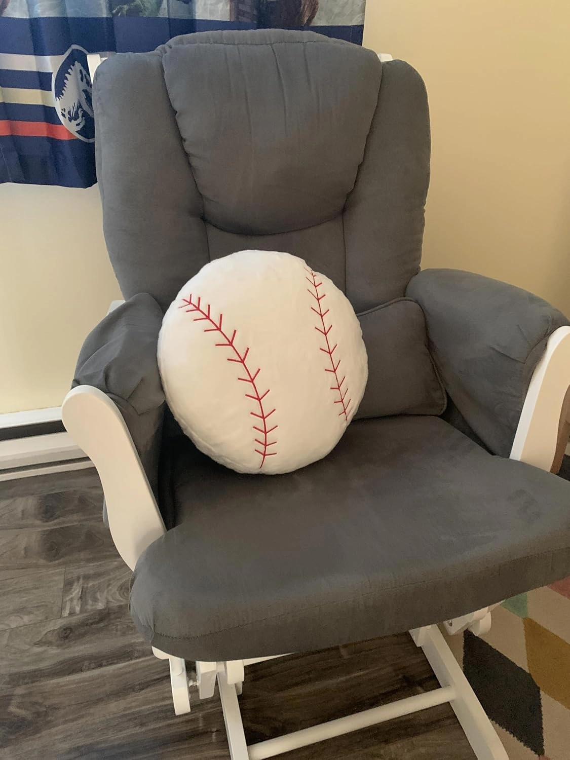 Cozy Volleyball-Themed Plush Pillow & Blanket Set – Perfect Volleyball Gift for Kids and Teens – Soft Toddler Blanket and Volleyball Decor Ideal for Boys Rooms – Cozy Travel