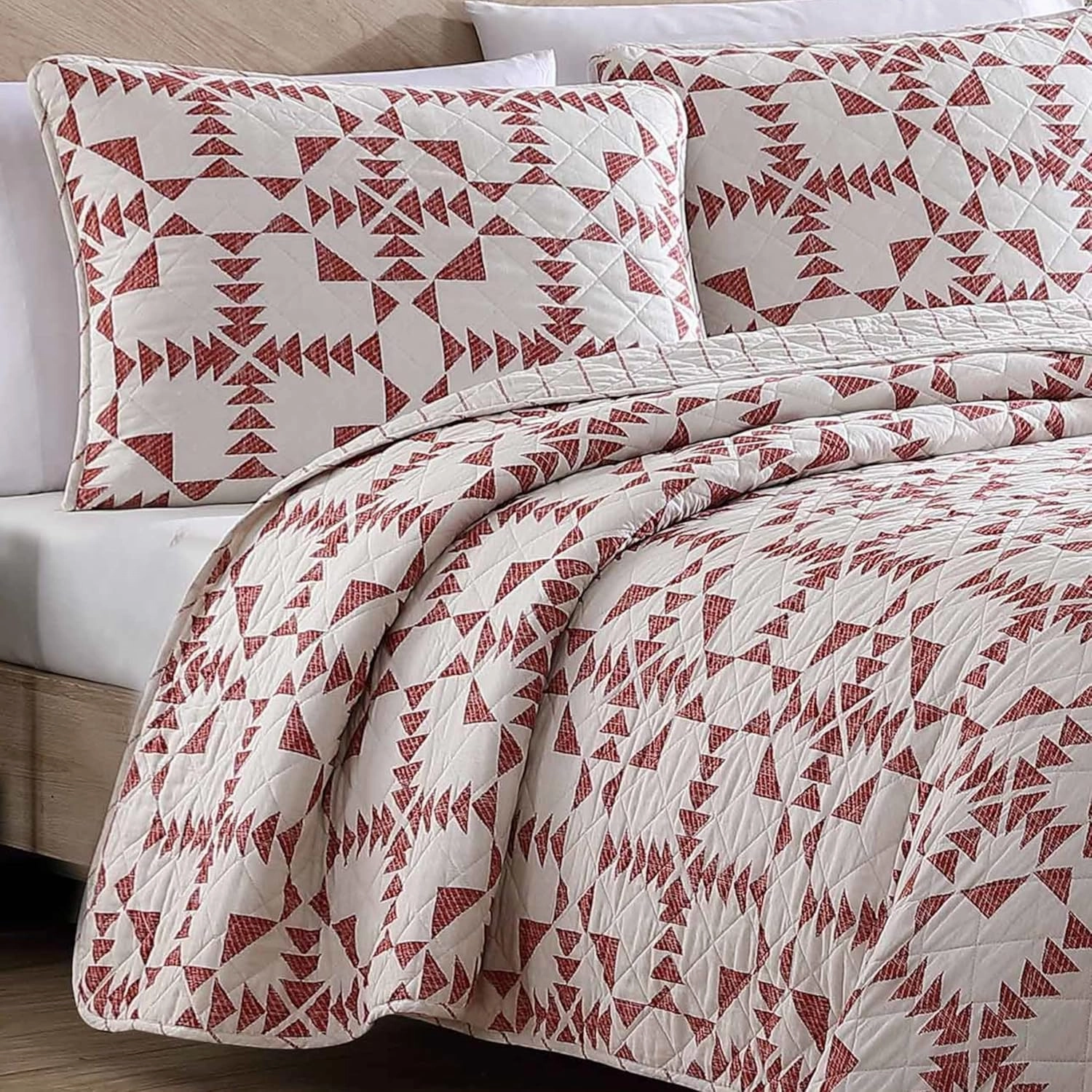 Eddie Bauer- King Quilt Set, Cotton Reversible Bedding Set, All Season Lodge Home Décor (Arrowhead Red, King)