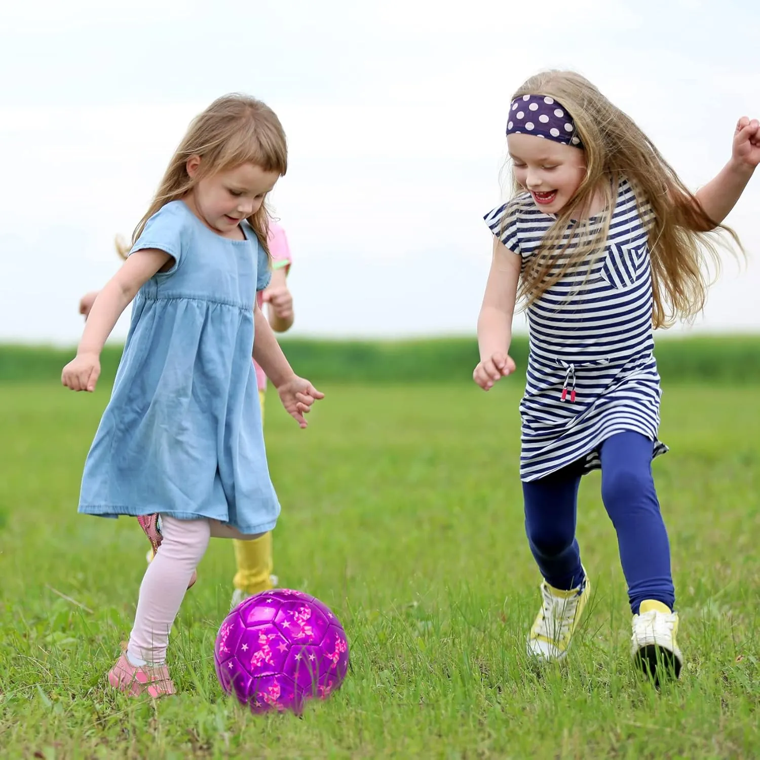 EVERICH Soccer Ball Size 2/3/4/5 for Toddlers & Kids - Shiny Unicorn Dinosaur Cute Design - Small Soccer Ball with Pump- Great Gifts for Children Girls Boys 2 3 4 5 6 7 8 9 10 11 12 Years