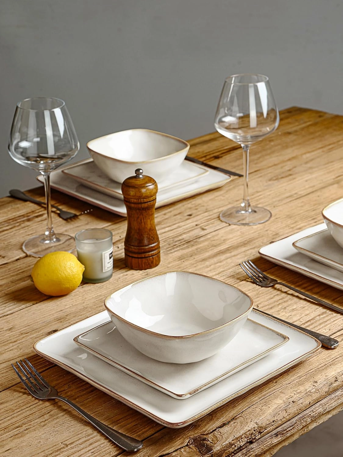 Famiware Dinnerware Sets for 4, Ocean Square 12-Piece Kitchen Plates and Bowls Sets, Reactive Glaze, Microwave and Dishwasher Safe, Scratch Resistant, Cappuccino White