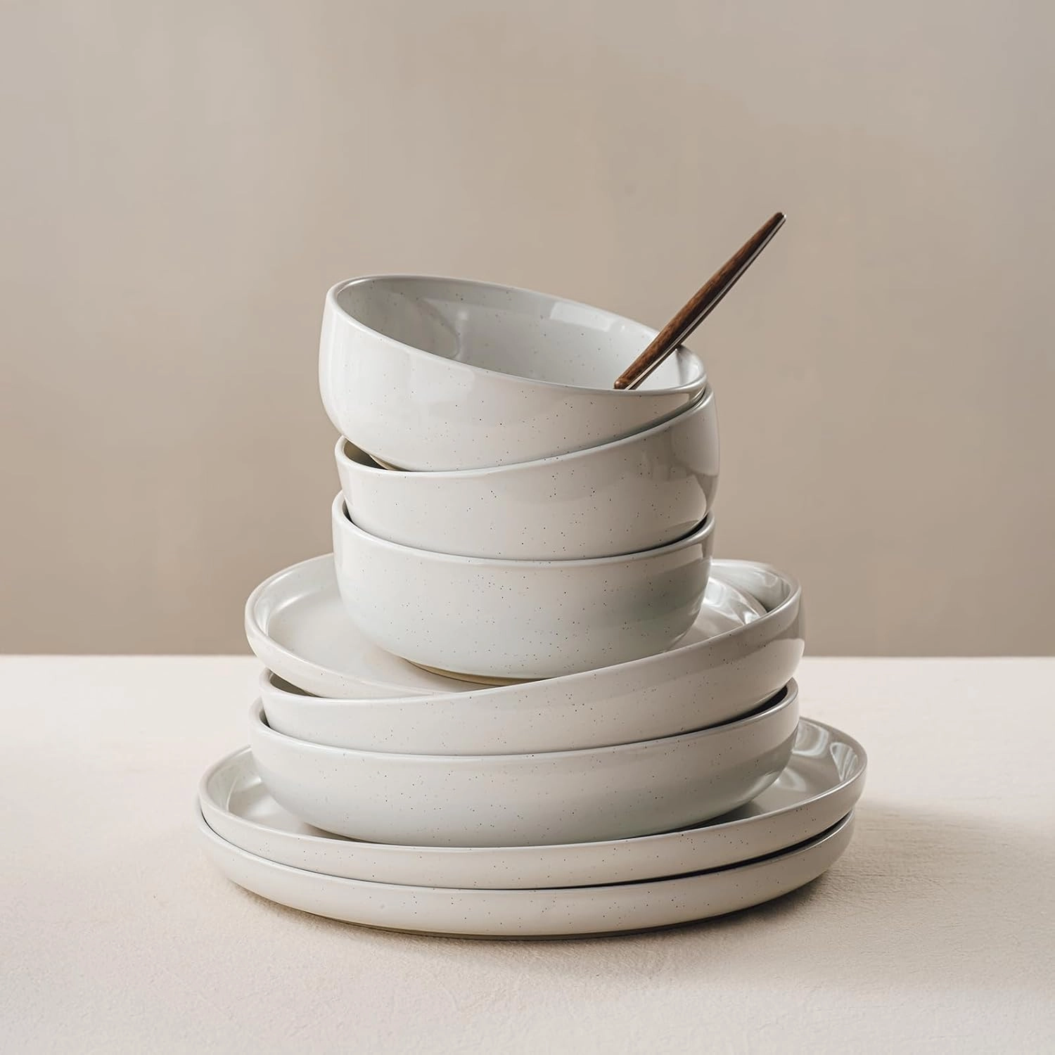 Famiware Milkyway Plates and Bowls Set, 12 Pieces Dinnerware Sets, Dishes Set for 4, White