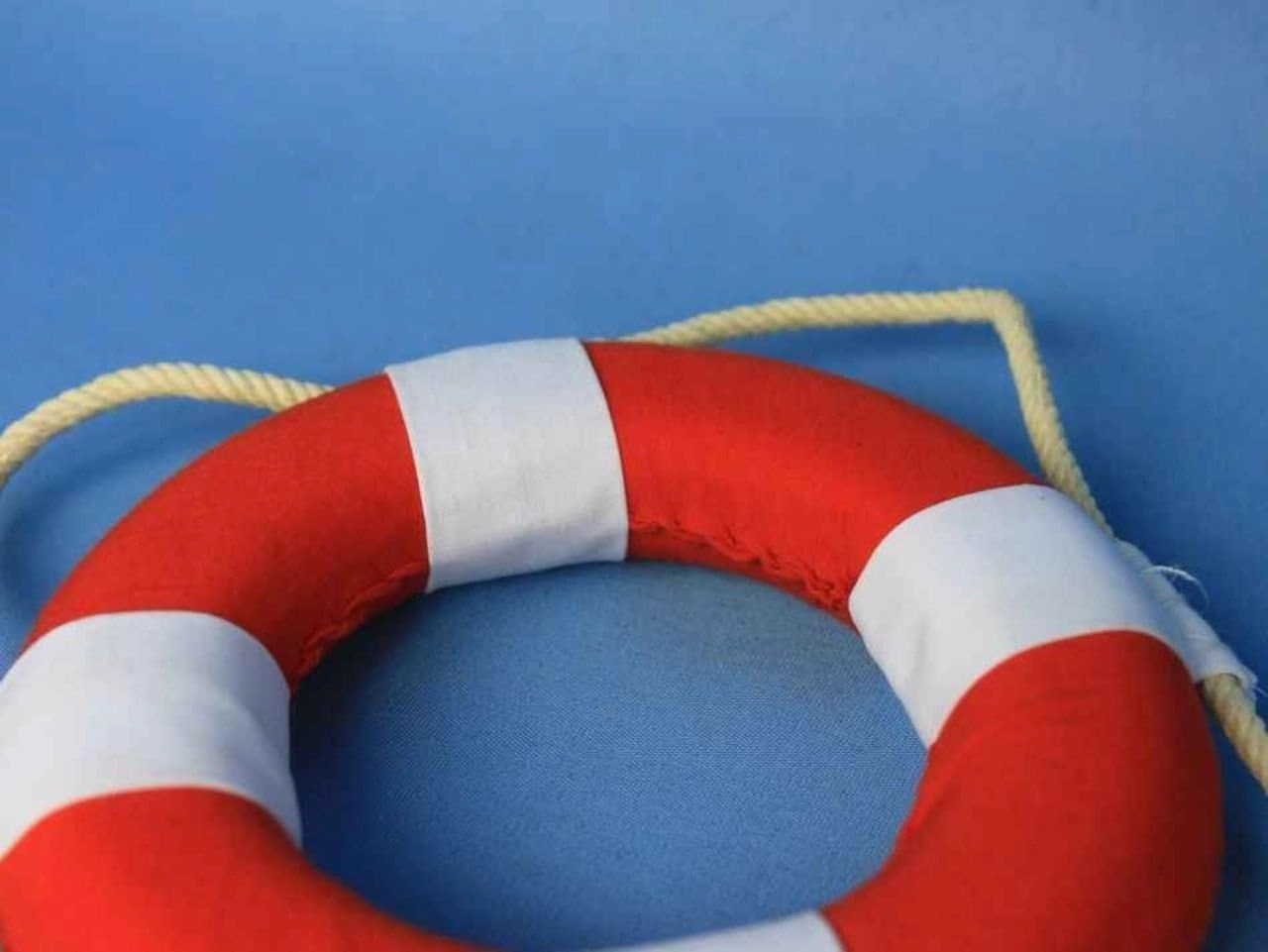 Hampton Nautical Vibrant with White Bands Life Ring Decoration, 6", Red