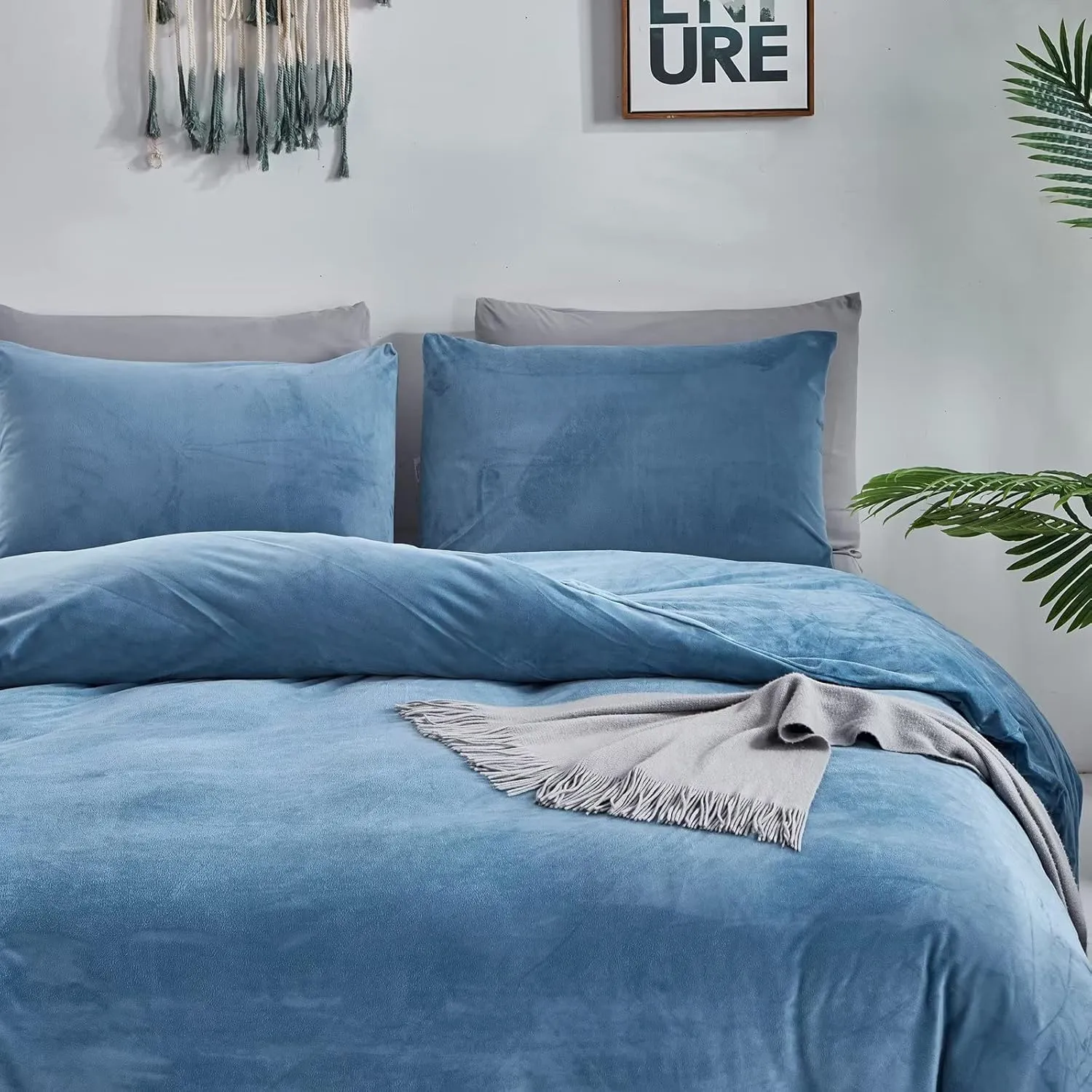 Houseri Blue Velvet Comforter Set King Fluffy Dusty Bedding Sets Lake Flannel Women Furry Light Sherpa Comforters Warm Fuzzy Blanket King, King(90''*104''-Comforter)