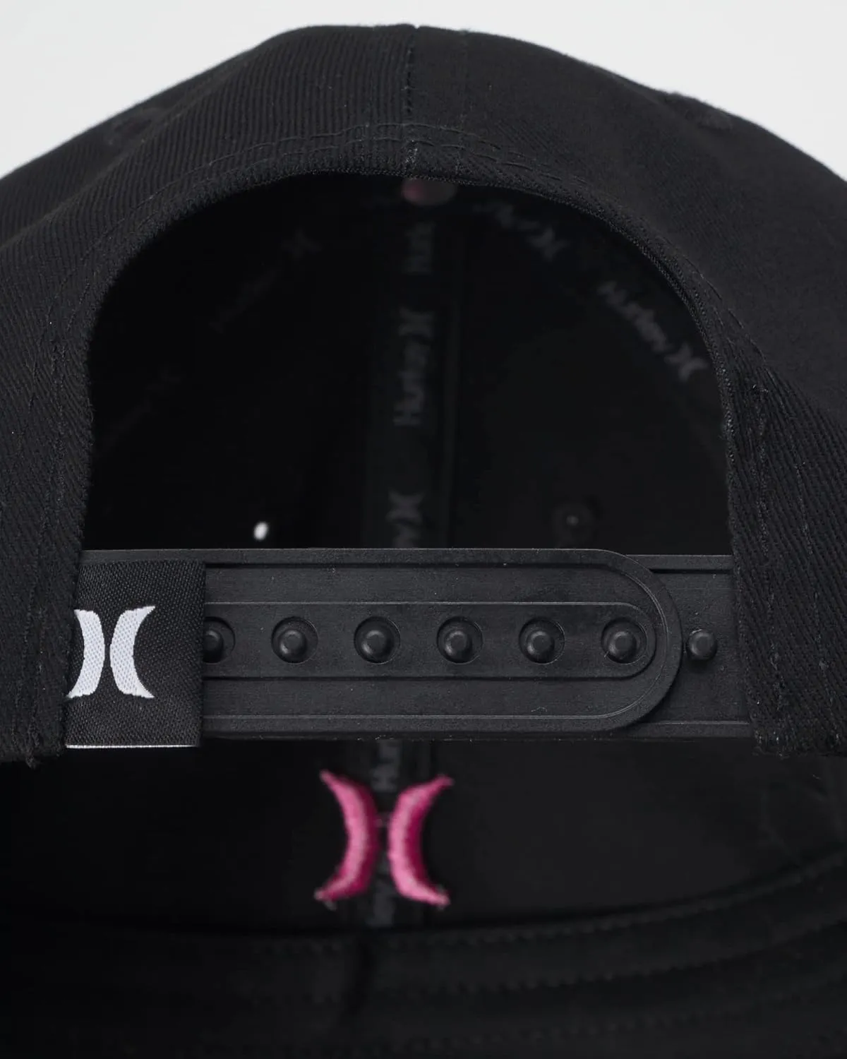 Hurley Women's Baseball Cap - Curved Brim Mom Iconic Trucker Hats for Women