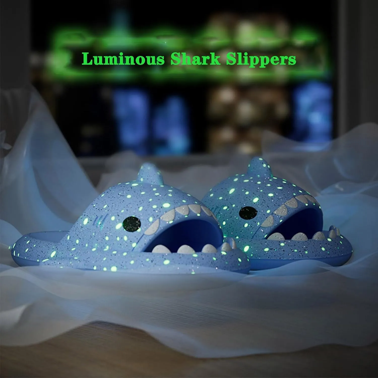 Jfxgjuv Sharklas Polares Sharky Chanclas Originales Angler Fish Slides Glow in The Dark Cloud Shark Slides Thick Sole Non Slip Open Toe Shark Slippers for Women Men