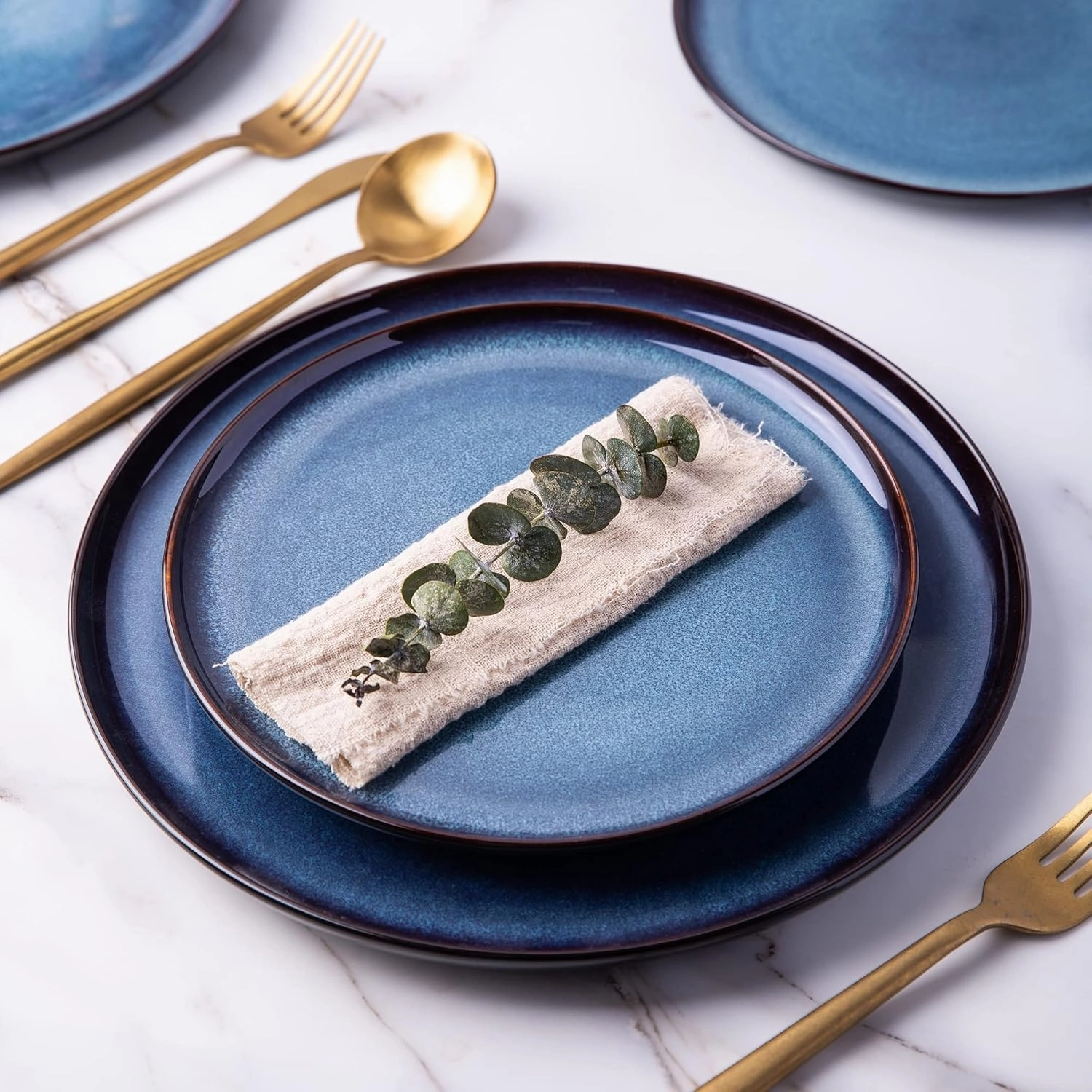 LeRatio Ceramic Dinnerware Sets for 4,Porcelain Plates and Bowls Sets,Handmade Reactive Glaze Dishes Set,Chip Resistant and Scratch Resistant | Oven&Dishwasher & Microwave Safe,Service for 4-Blue
