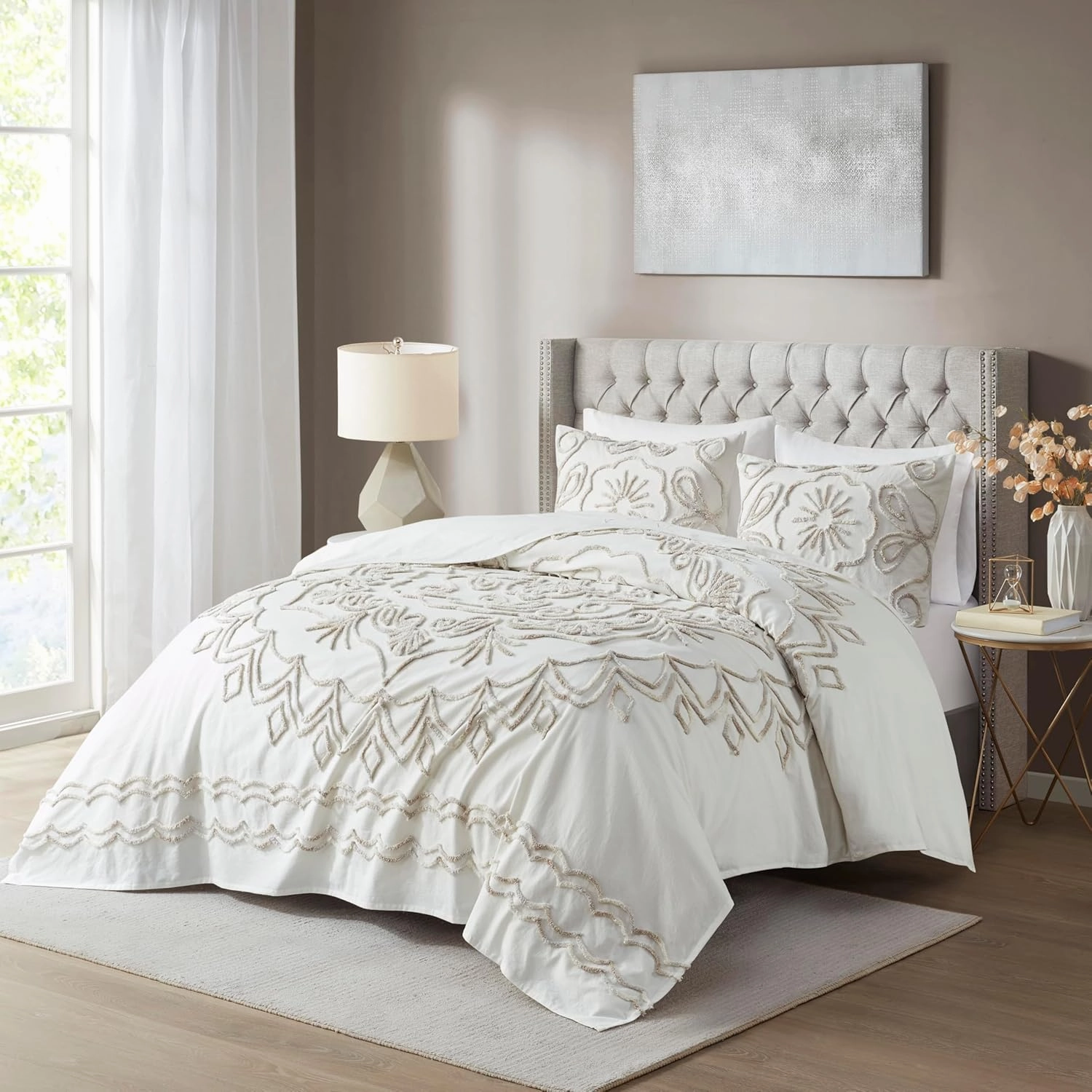 Madison Park Violette Lightweight 100% Cotton Quilt Set, Breathable Chenille Tufted, Shabby Chic Boho Medallion Design, Sham, Ivory/Taupe, Coverlet Full/Queen (90 in x 90 in) 3 Piece