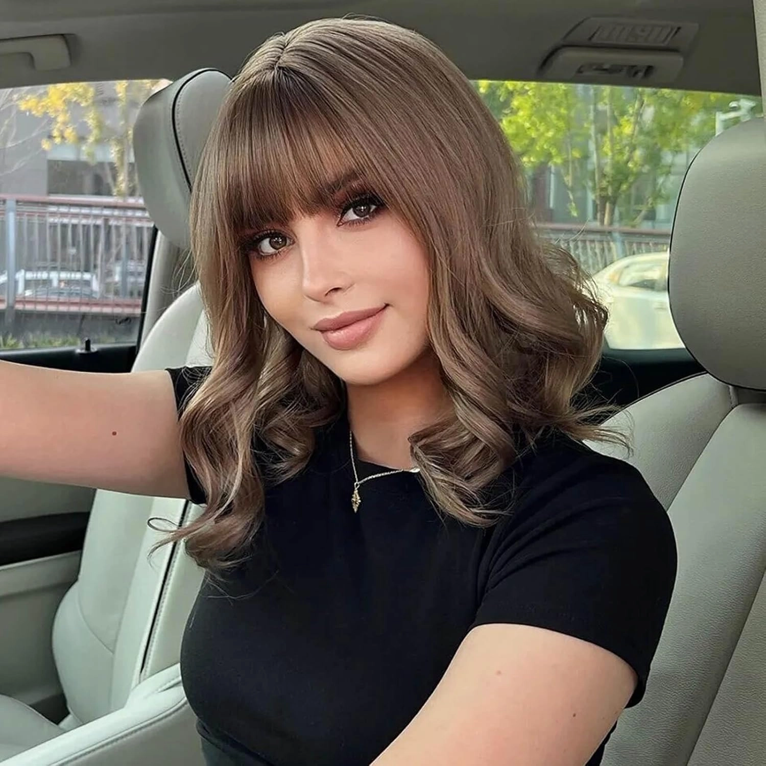 MIMAN 14 Inch Short Brown Curly Wavy Bob Wig for Women Shoulder Length Curly Wigs with Bangs Natural Looking Synthetic Hair Replacement Wig for Daily Party Halloween Costume Cosplay Wigs