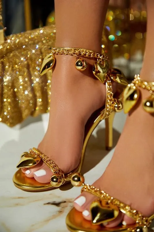 MissHeel Metallic Heels with Heart and Ball Pendants Ankle Strap Open Toe Sandals