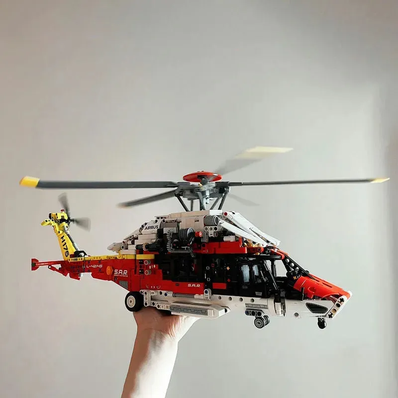 Motorized Airbus H175 Rescue Helicopter Bricks MOC Toy