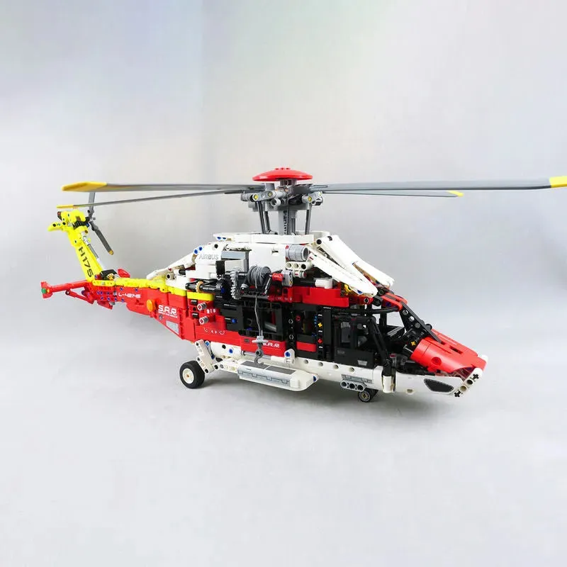 Motorized Airbus H175 Rescue Helicopter Bricks MOC Toy