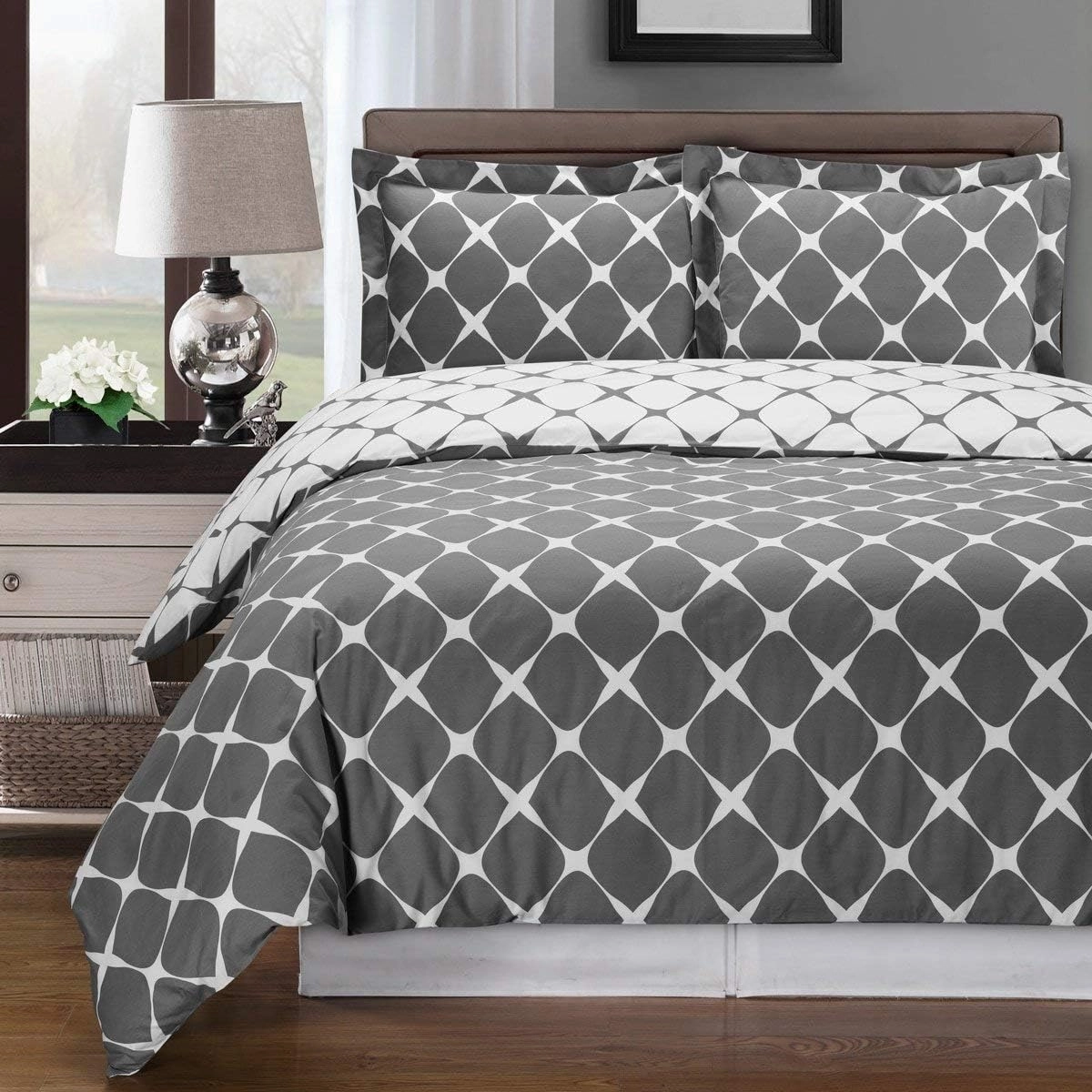 Royal Hotel Bedding Duvet Cover 3 Piece Set - Soft and Breathable Cotton Duvet Cover Set - 100% Cotton, Bloomingdale Patterned Duvet Cover - King/Cal-King, Black and White