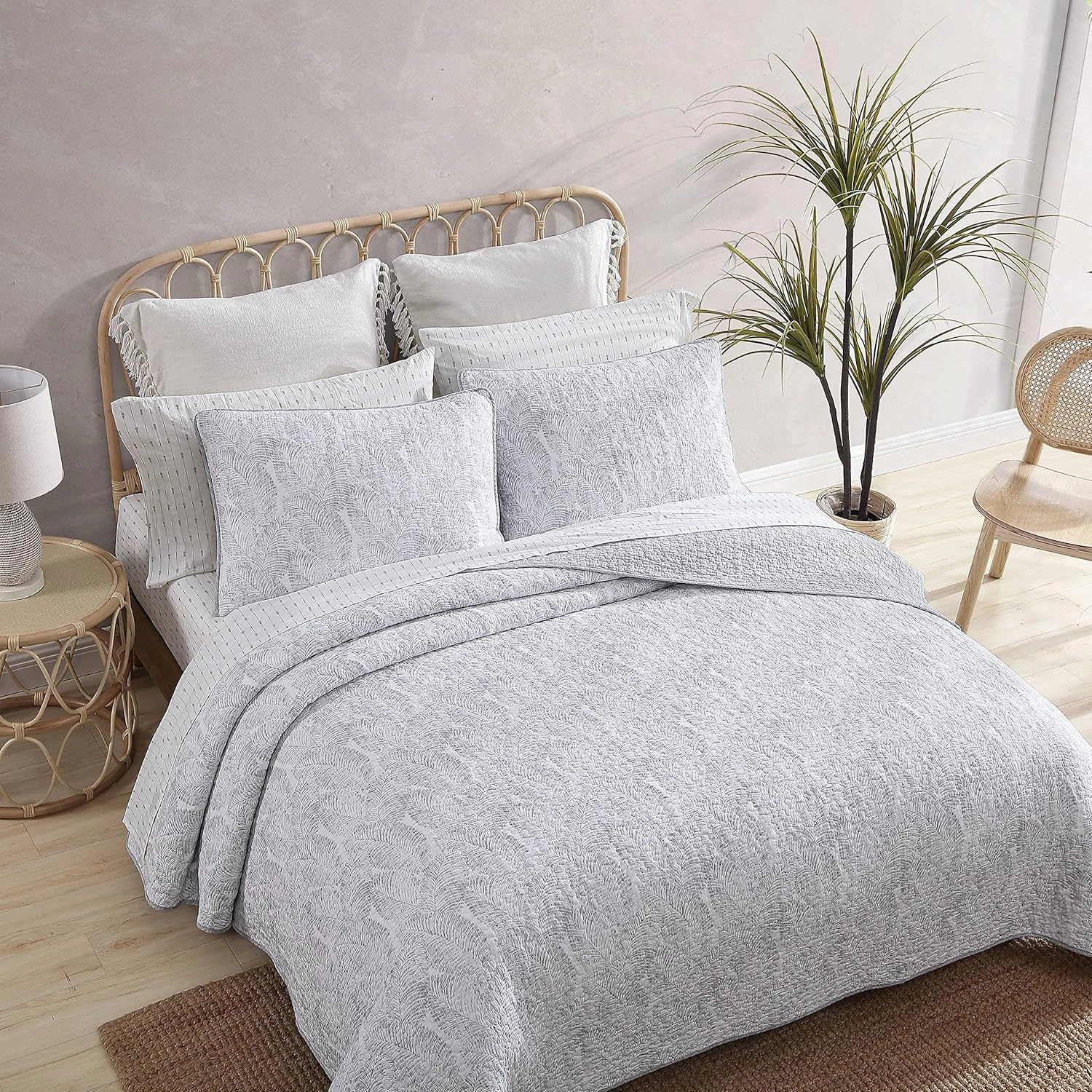 Tommy Bahama - King Quilt Set, Reversible Cotton Bedding with Matching Shams, Pre-Washed for Added Softness (Distressed Water Leaves Grey, King), Grey/White
