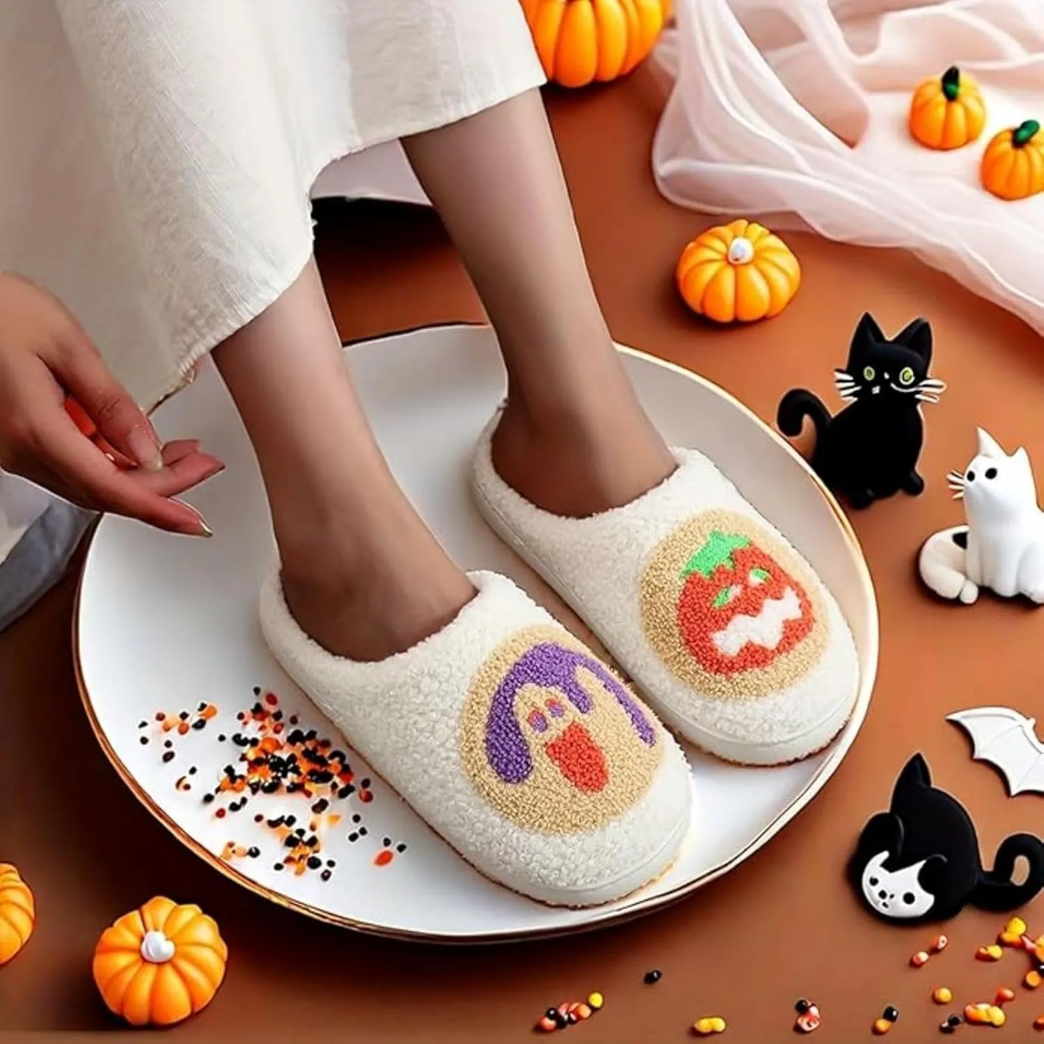 Women's Plush Heart Love Slippers - Blue Eyes Mushroom Cat Ears Retro Memory Foam Soft Plush Home Shoes